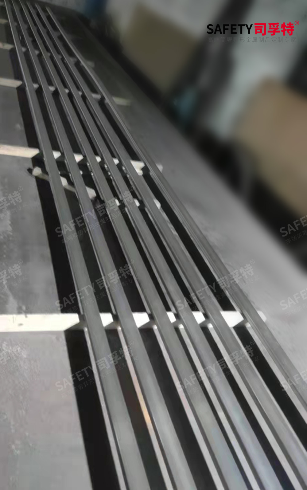 上海精致鋼生產(chǎn)廠(chǎng)家司孚特精制鋼幕墻型材玻璃幕墻配件(圖3) 2.jpg