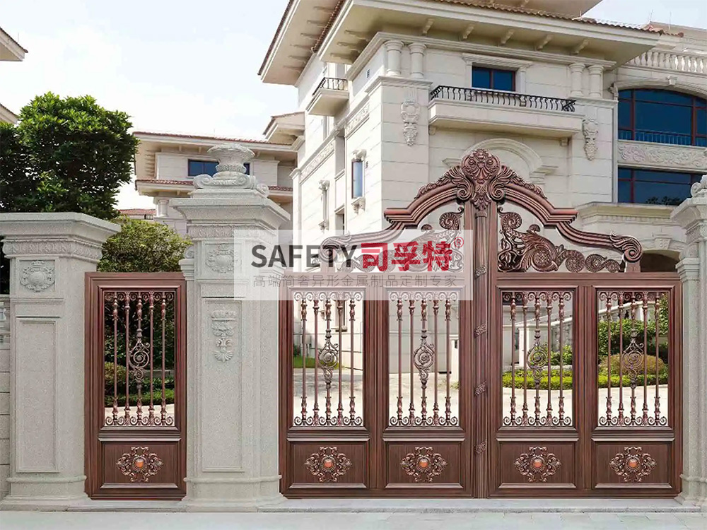 別墅大門用什么材質(zhì)好？[別墅銅門，鋁藝別墅大門](圖6)