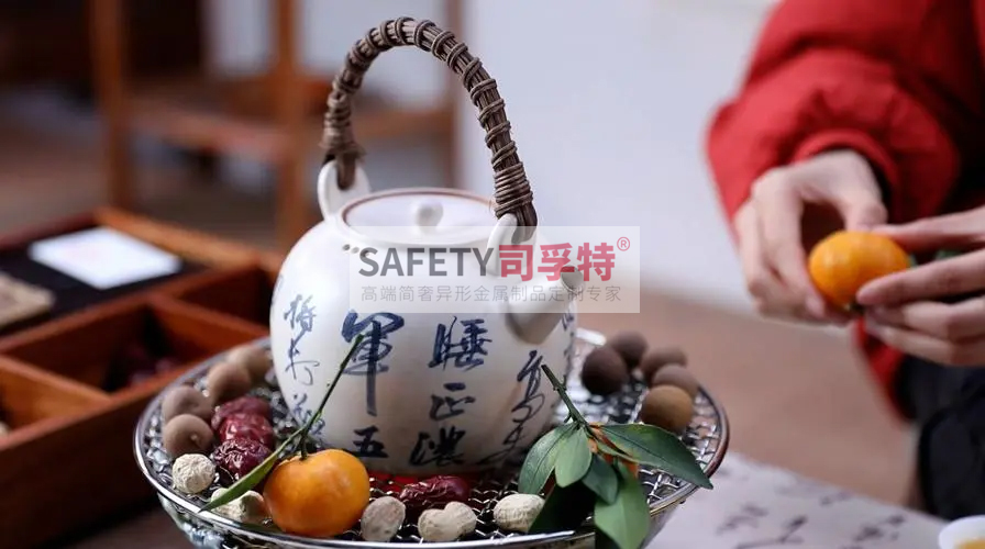 圍爐煮茶成民宿招牌項目，文旅行業(yè)需要“儀式感消費”[司孚特精制鋼圍爐](圖2)